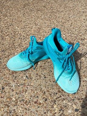 Sale! adidas Turquoise Ombré Alpha Bounce Running Shoes, size 6.5 women’s